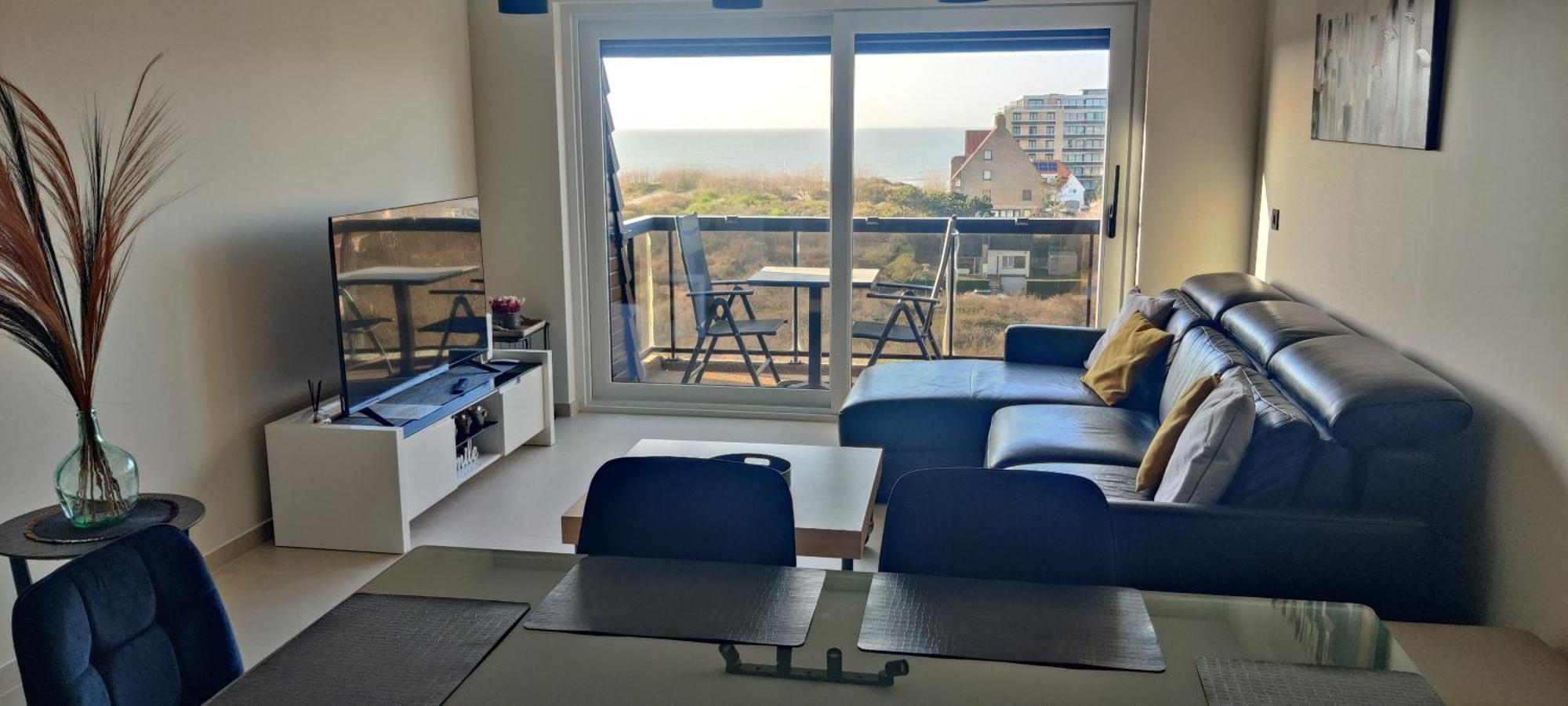 Recent Vernieuwd Appartement Met Zeezicht En Een Gratis Parkeerplaats Koksijde Ngoại thất bức ảnh
