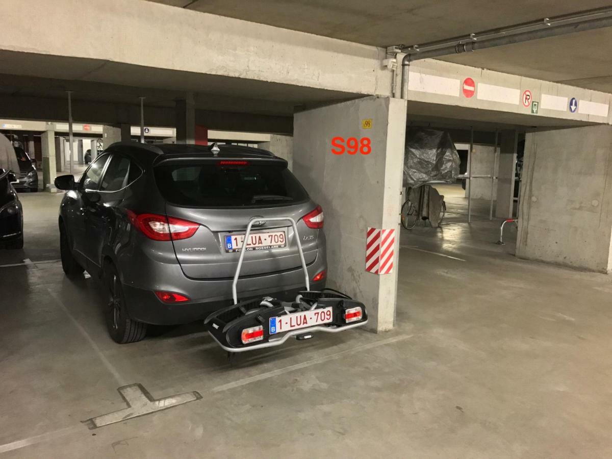Recent Vernieuwd Appartement Met Zeezicht En Een Gratis Parkeerplaats Koksijde Ngoại thất bức ảnh